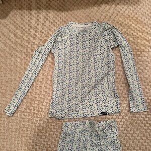 Patagonia floral ski long John’s / base capilene size M